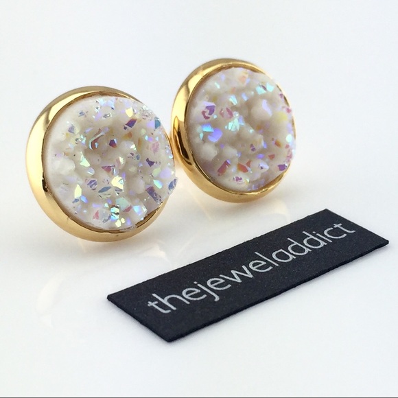 3 for 15🎀 Opal white Druzy Drusy style earrings - Picture 4 of 7